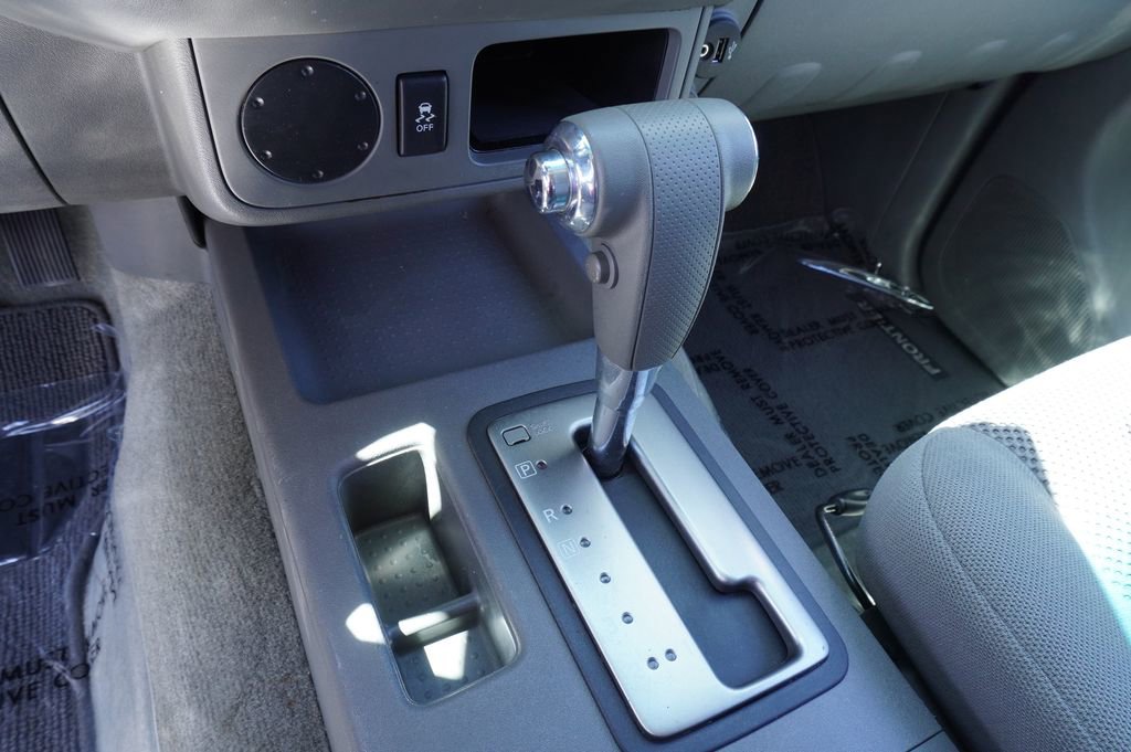 Certified 2017 Nissan Frontier SV image 19