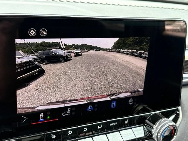 New 2026 GMC Canyon Elevation w/ Convenience Package AWD/4WD image 11
