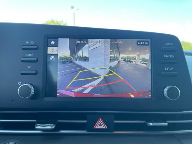 Used 2025 Hyundai Elantra Sport FWD image 19
