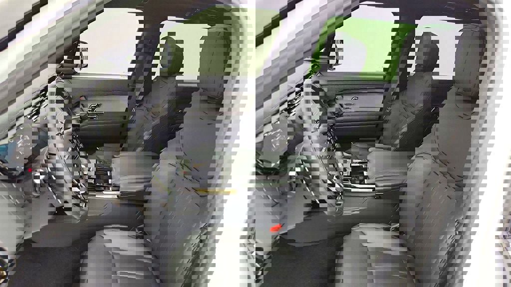 Used 2025 Land Rover Range Rover Sport Dynamic SE image 21