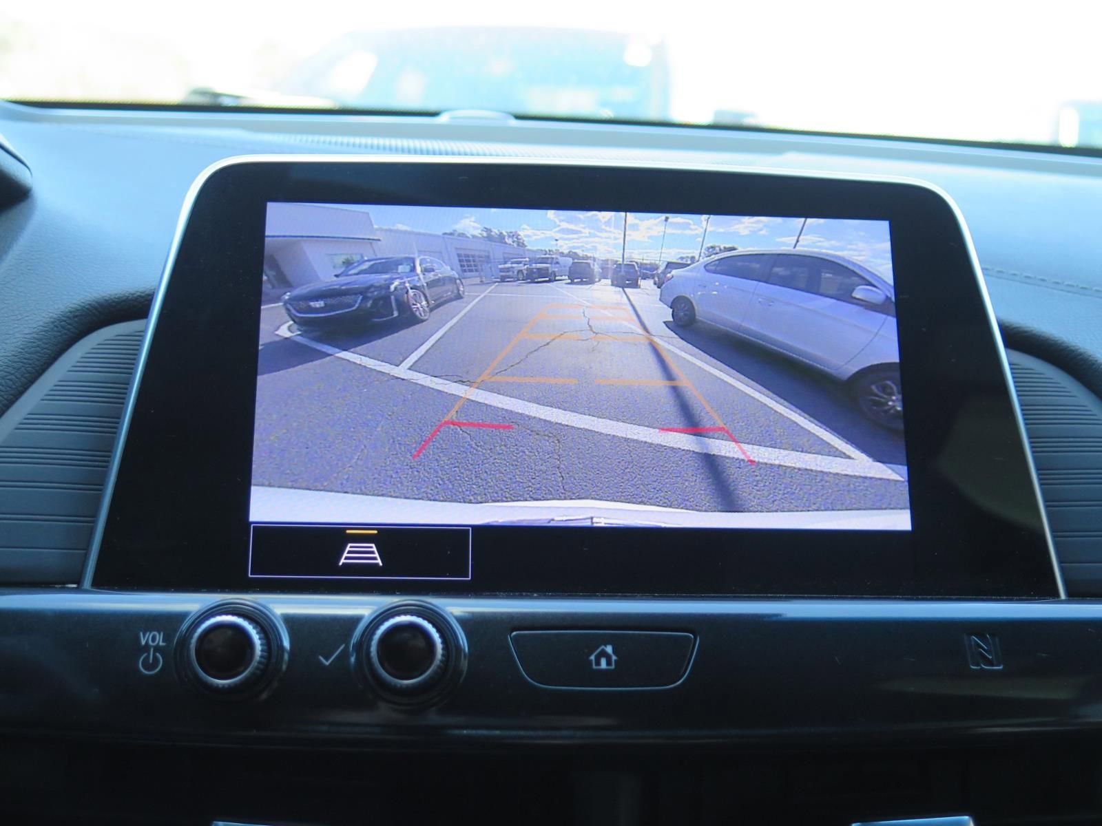 Used 2021 Cadillac CT4 Luxury w/ Cold Weather Package image 17