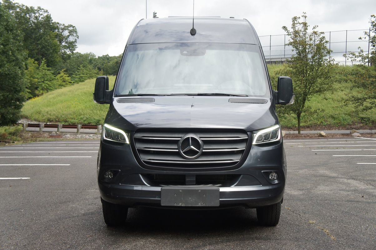 Used 2020 Mercedes-Benz Sprinter 4500 image 11