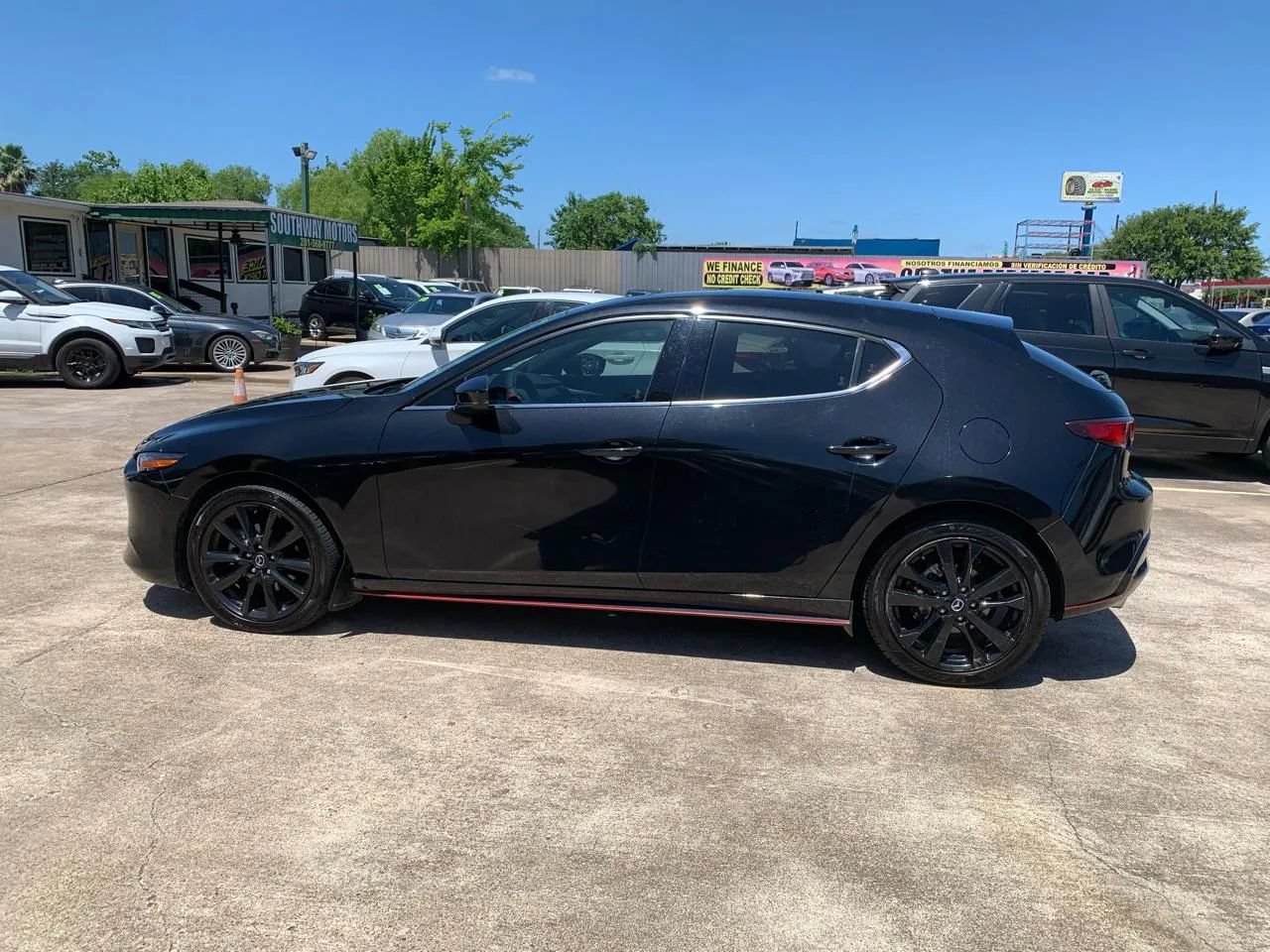 Used 2021 MAZDA MAZDA3 AWD 2.5 Turbo Hatchback image 9