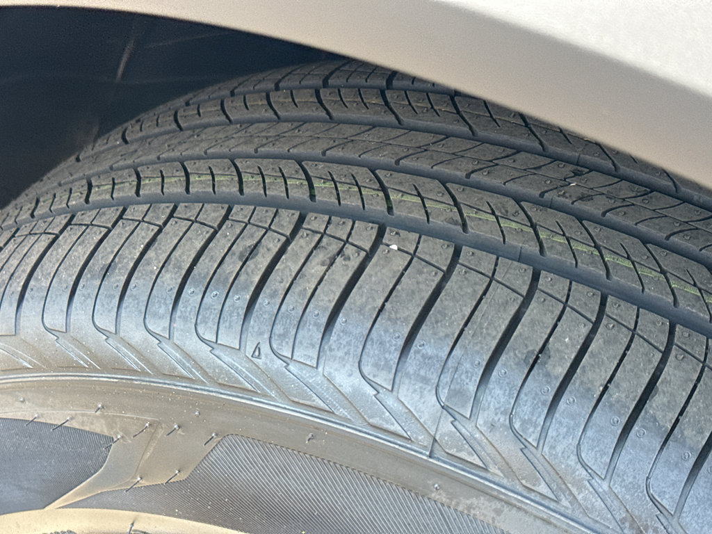 New 2026 Nissan Rogue SV image 10