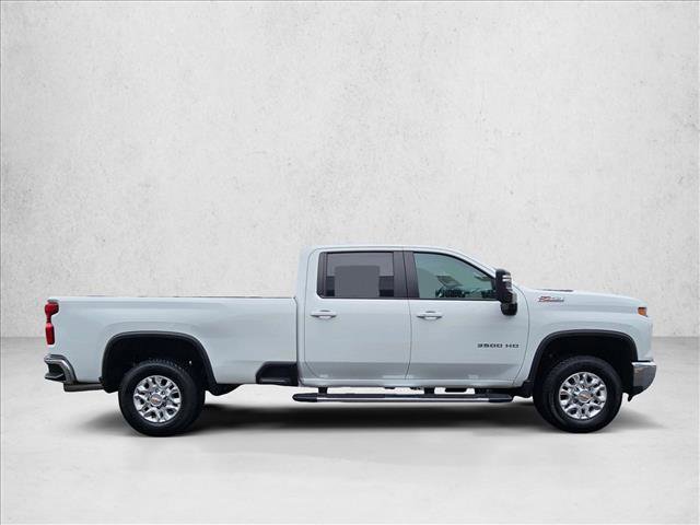 Used 2024 Chevrolet Silverado 3500 LT w/ Safety Package image 6