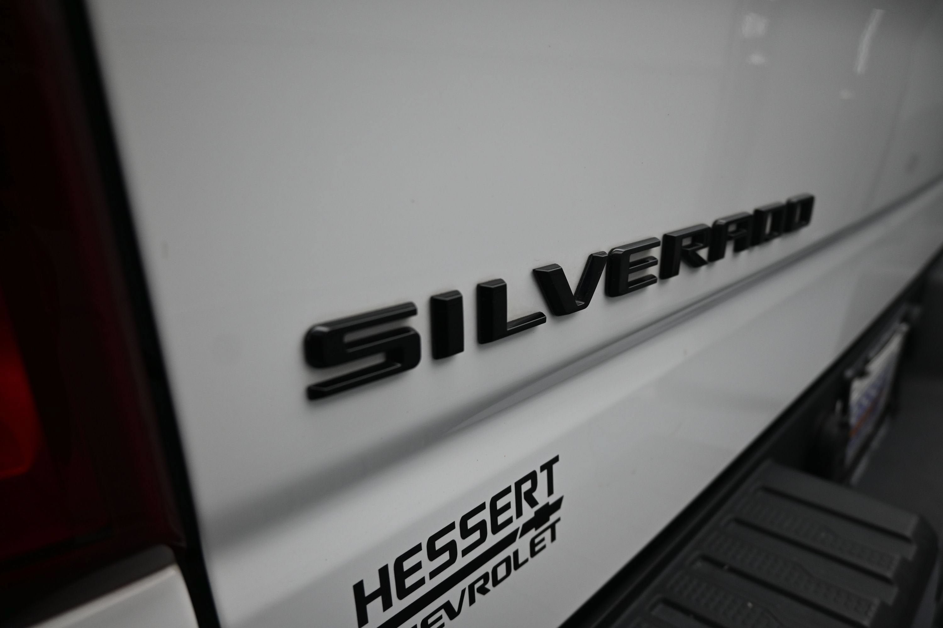 Used 2022 Chevrolet Silverado 1500 Custom Trail Boss w/ LPO, Dark Essentials Package AWD/4WD image 31