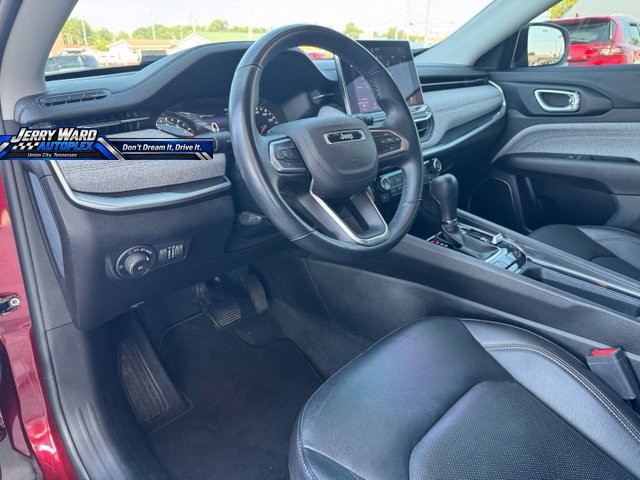 Used 2022 Jeep Compass Latitude AWD/4WD image 18