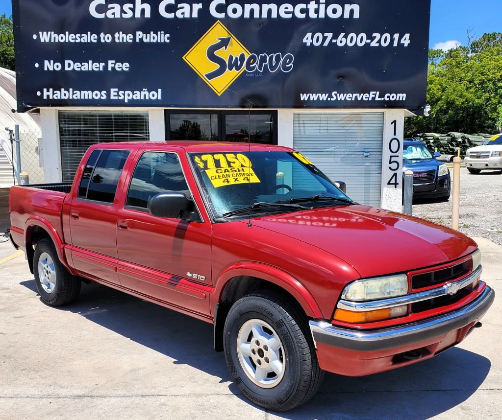 Used 2002 Chevrolet S10 Pickup LS w/ LS Preferred Equipment Group AWD/4WD image 1