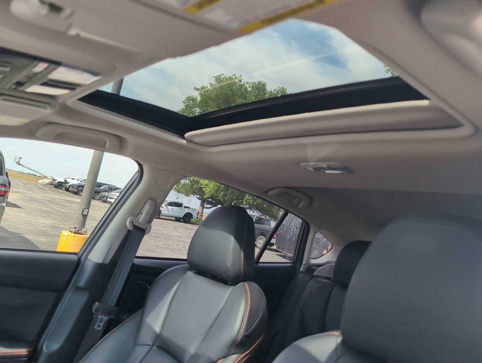 Used 2020 Subaru Crosstrek 2.0i Limited w/ Moonroof Package w/Navigation AWD/4WD image 20