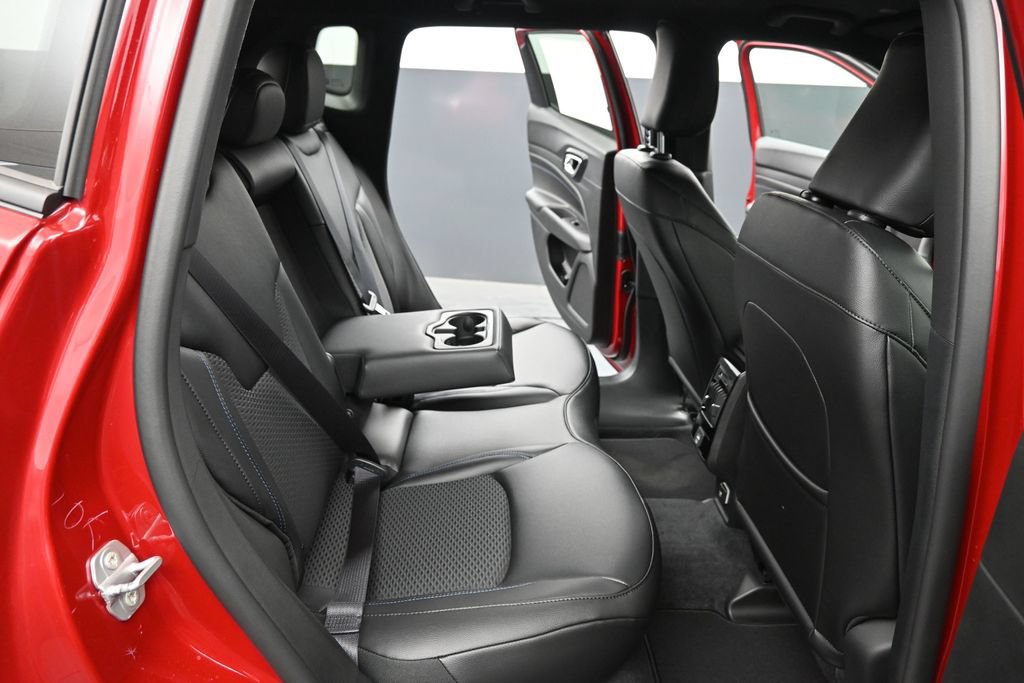 New 2026 Jeep Compass Latitude AWD/4WD image 22