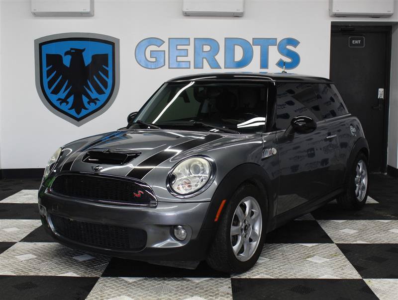 Used 2009 MINI Cooper S FWD image 1