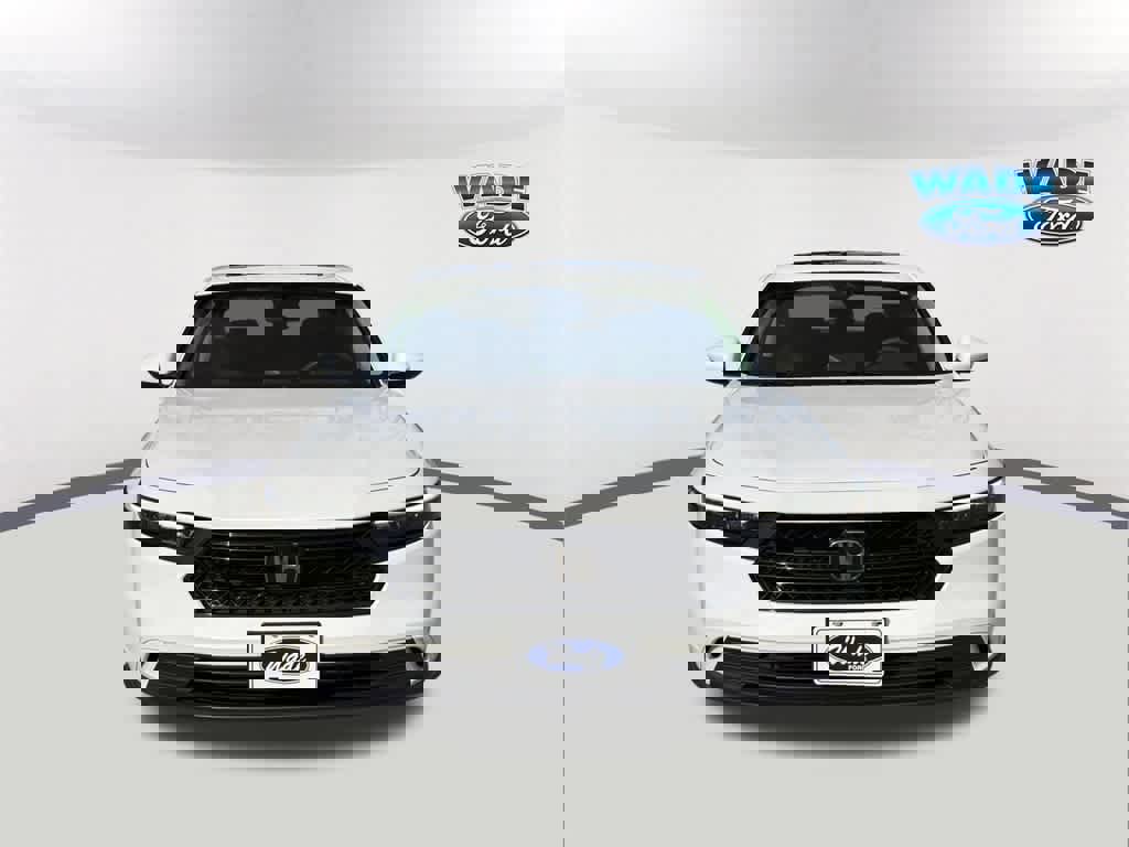 Used 2024 Honda Accord EX image 2