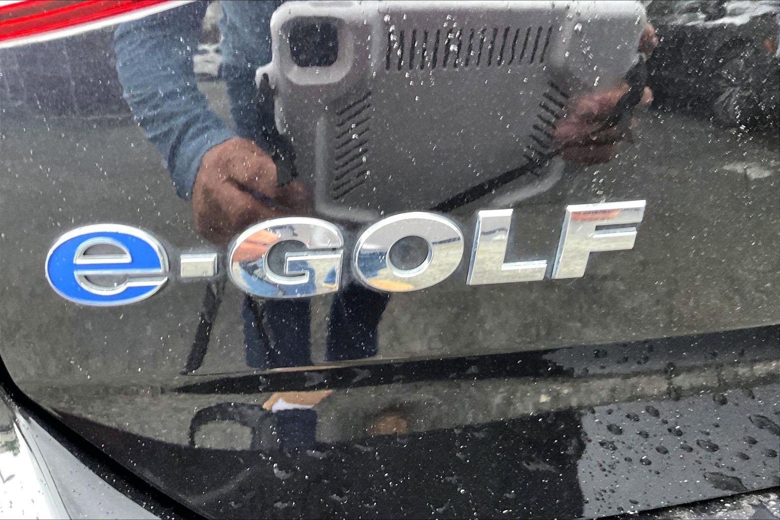 Used 2016 Volkswagen e-Golf SEL Premium FWD image 31