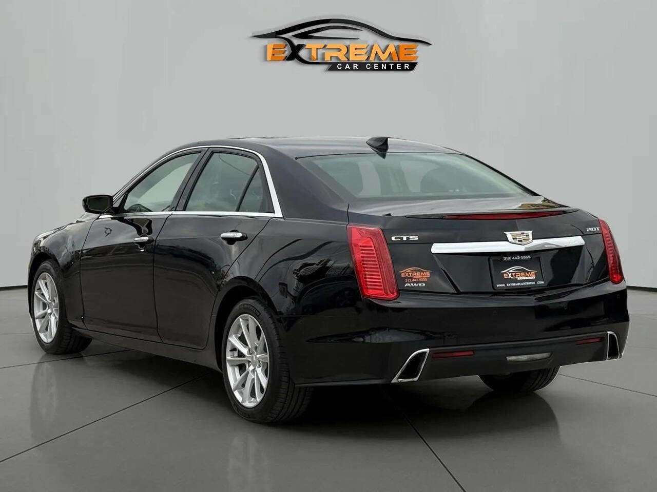 Used 2019 Cadillac CTS AWD Sedan w/ Seating Package image 4