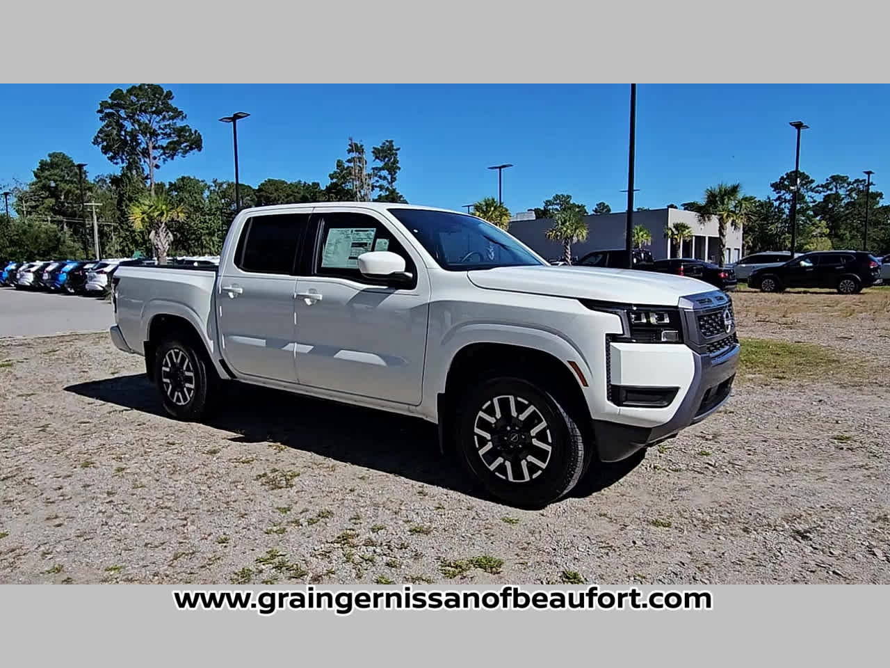 New 2026 Nissan Frontier SV image 16