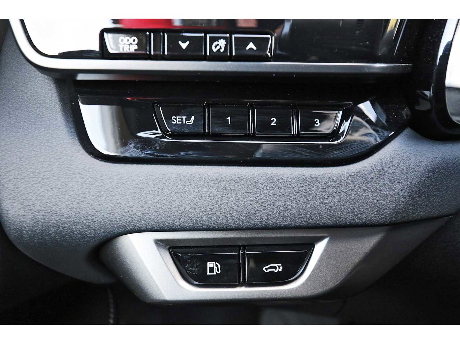 Used 2025 Lexus RX 350 Premium image 19