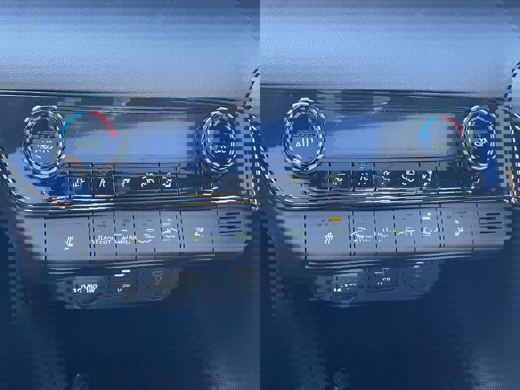 New 2026 Hyundai Elantra SEL Sport Premium image 16