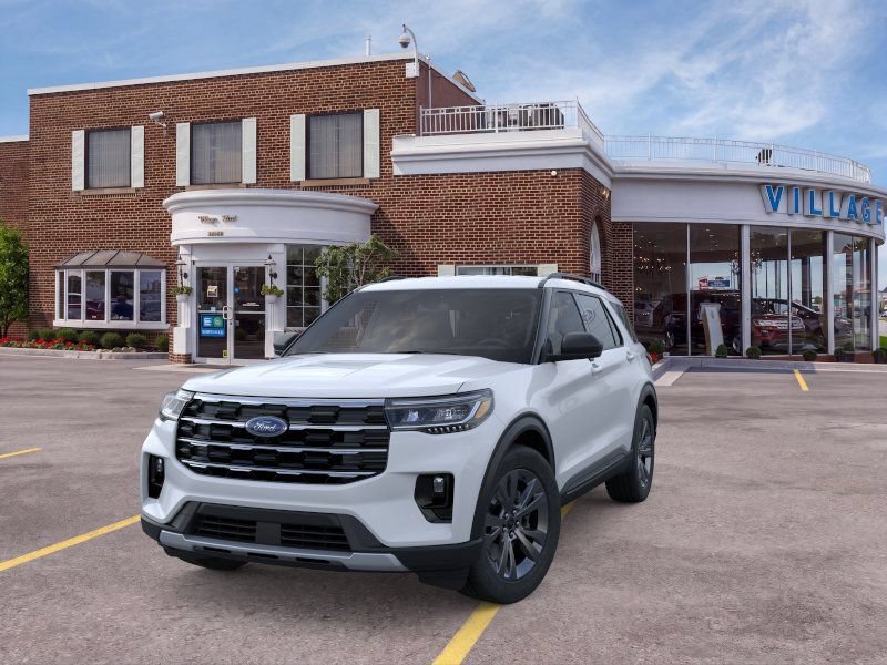 New 2026 Ford Explorer Active w/ Active Comfort Package AWD/4WD image 2