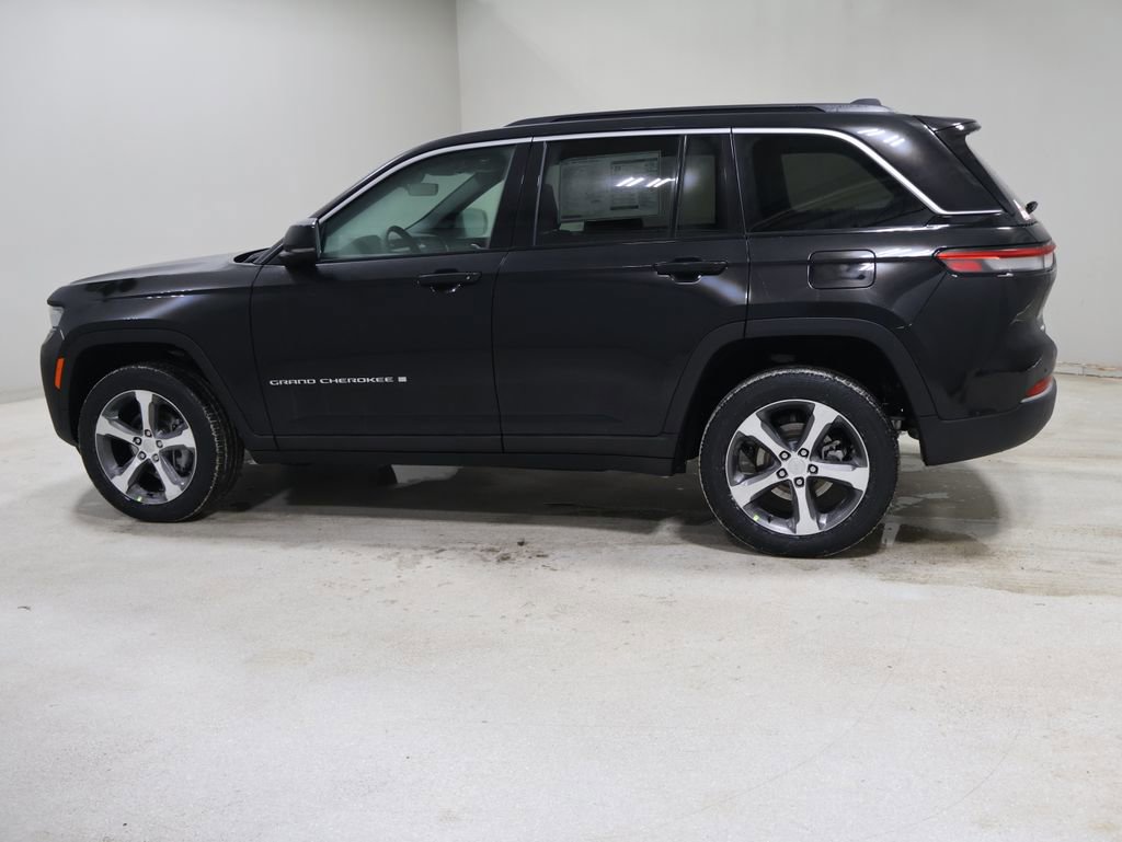 New 2026 Jeep Grand Cherokee Limited image 4