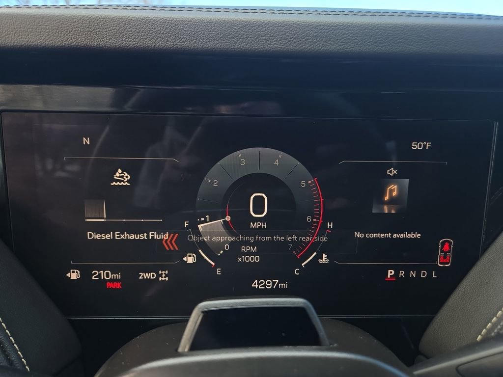 Used 2025 GMC Yukon XL Elevation w/ Elevation Premium Package image 28