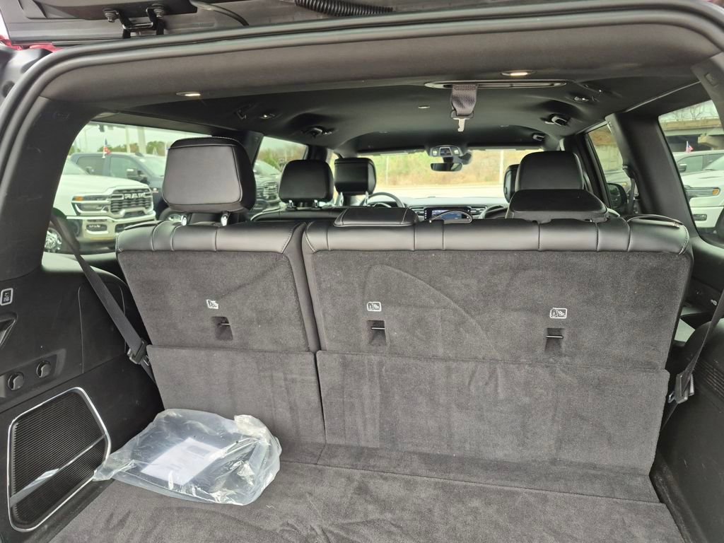 Used 2024 Jeep Wagoneer Series III image 12