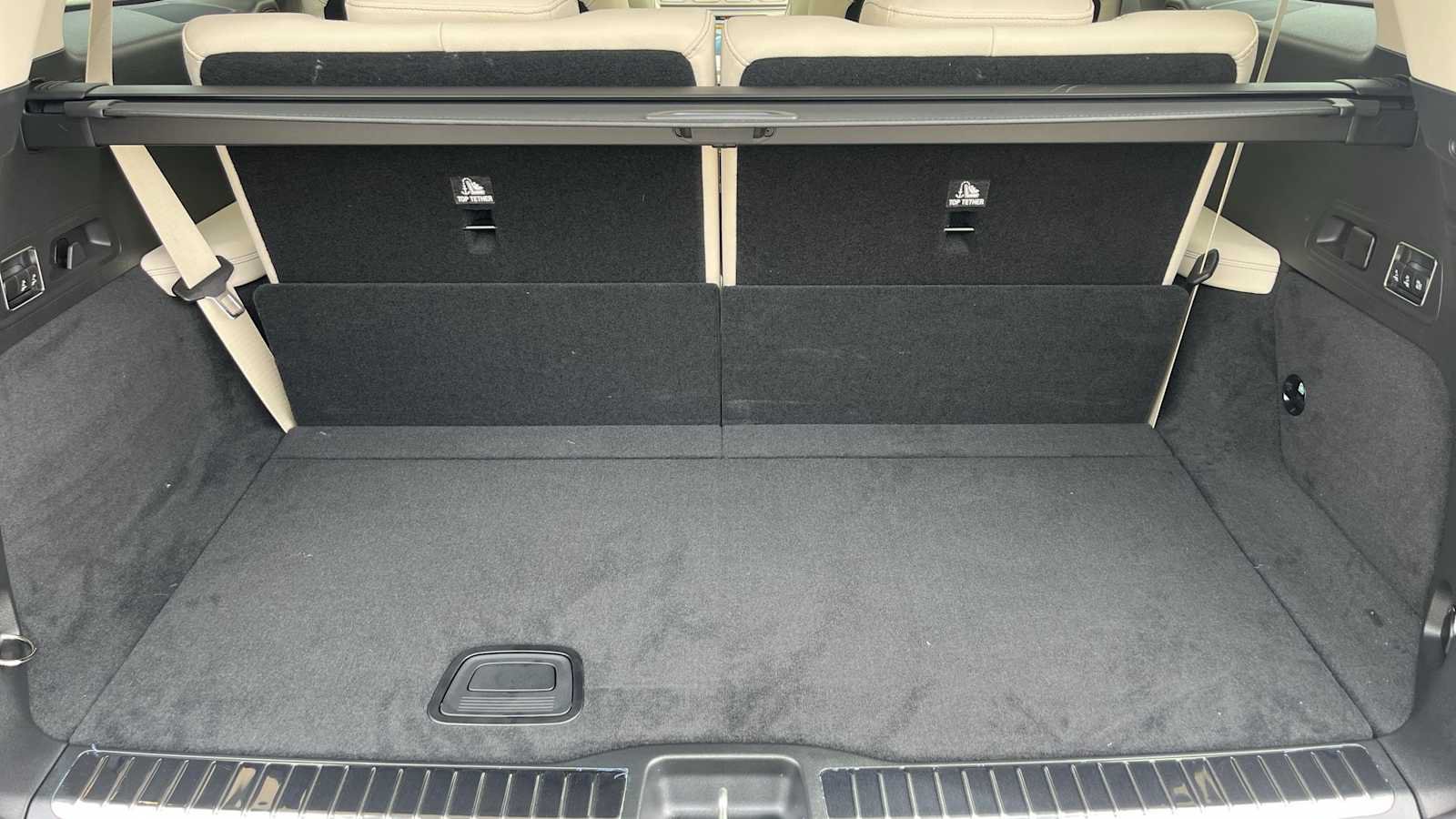 New 2026 Mercedes-Benz GLS 450 4MATIC image 51