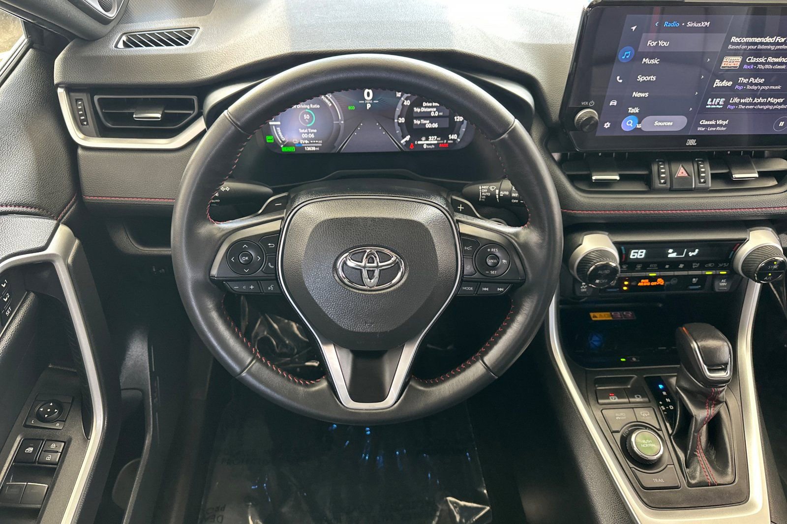 Certified 2023 Toyota RAV4 XSE w/ Premium Package AWD/4WD image 15