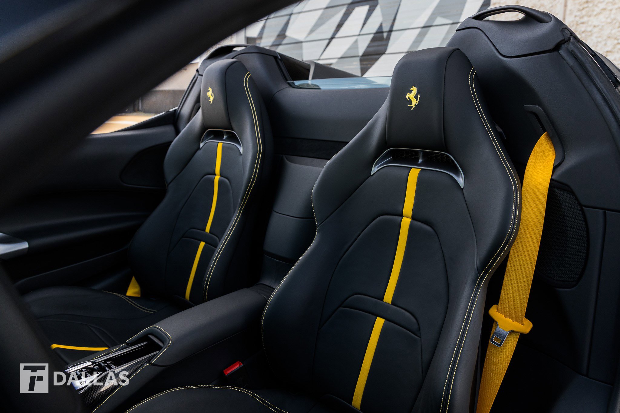 Used 2025 Ferrari SF90 Spider Spider image 27