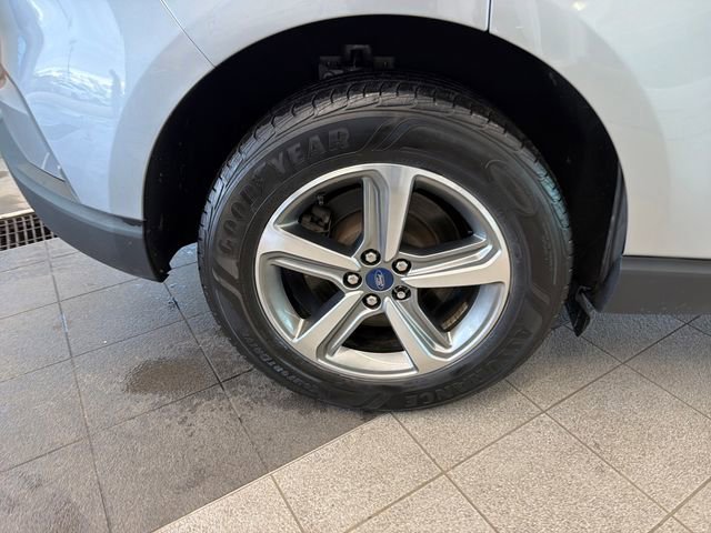 Used 2021 Ford Edge SEL w/ Convenience Package image 40