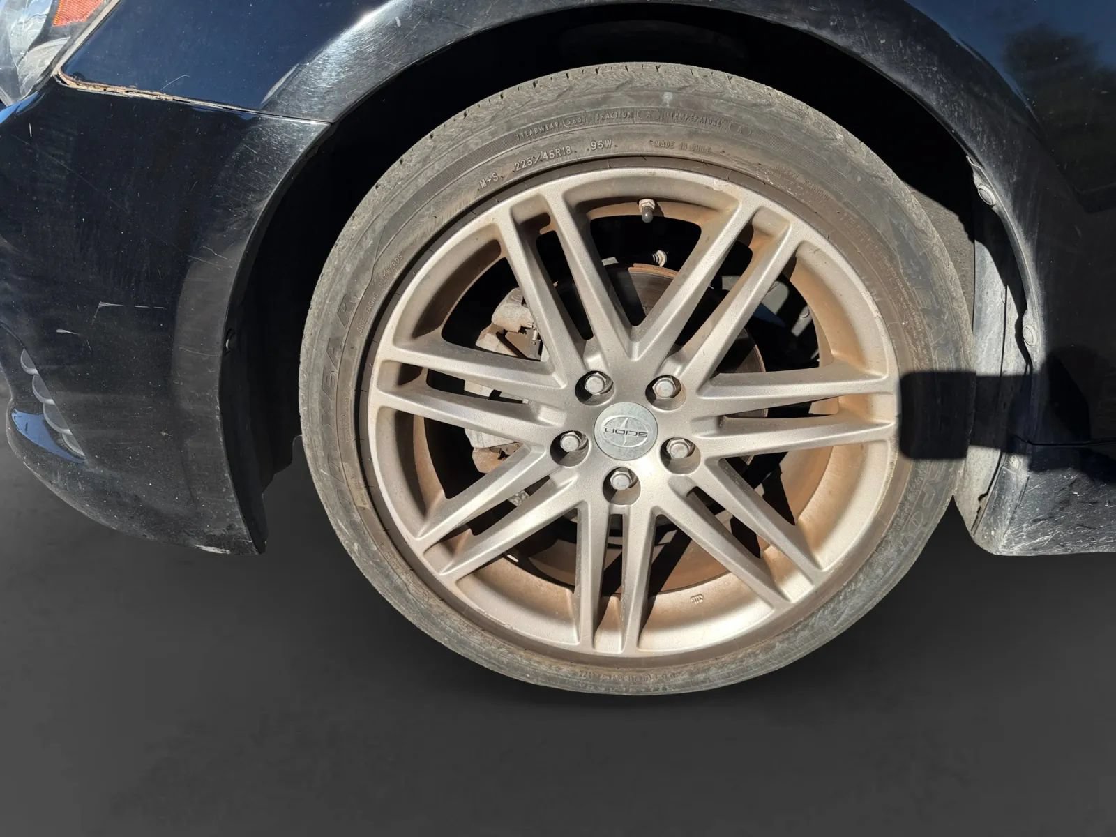 Used 2011 Scion tC FWD image 9