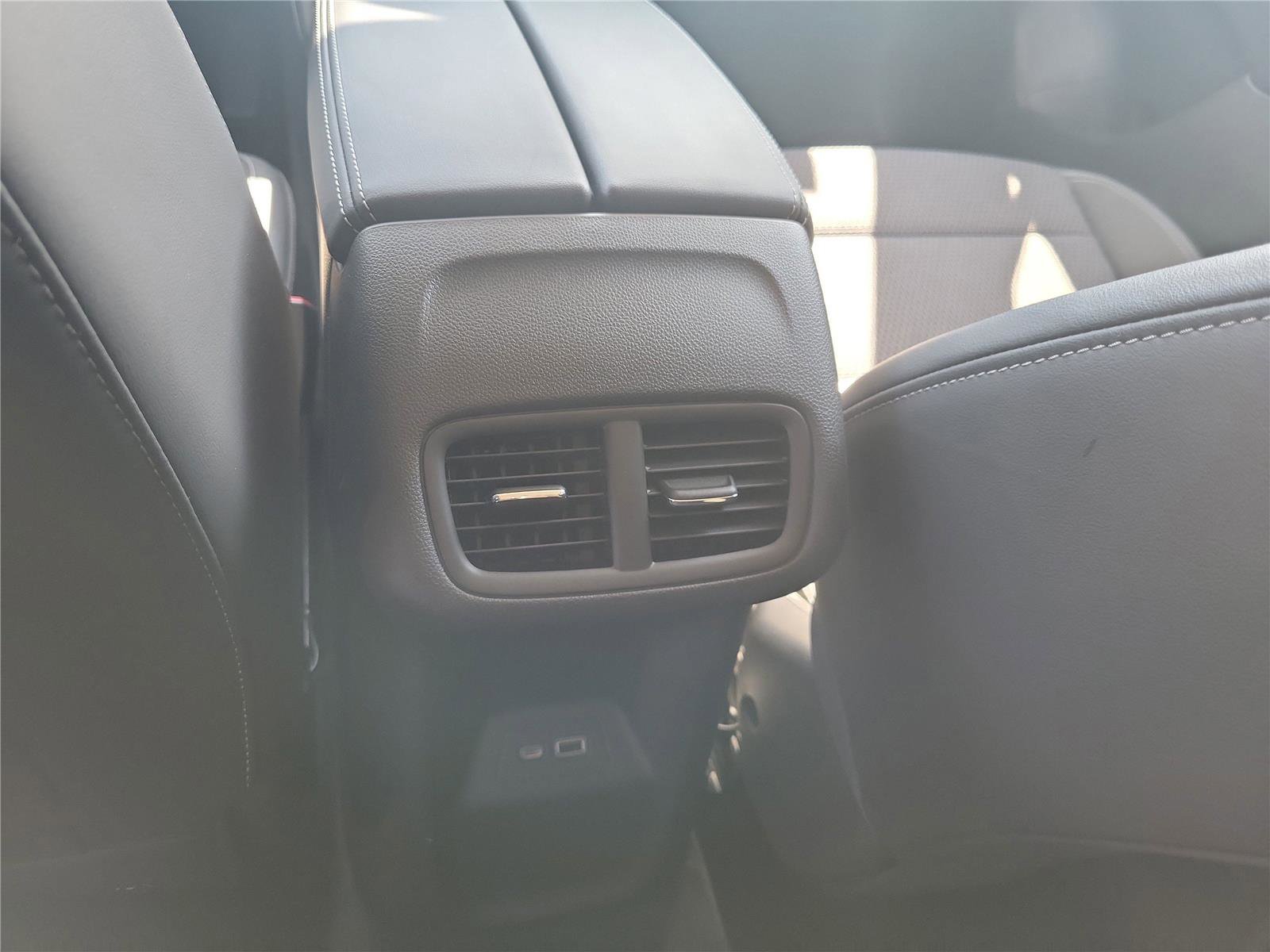 Used 2023 Buick Envision Preferred AWD/4WD image 12
