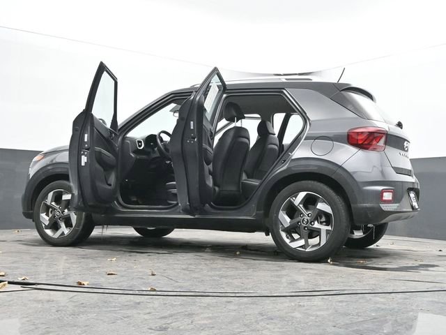 Used 2023 Hyundai Venue Limited image 51
