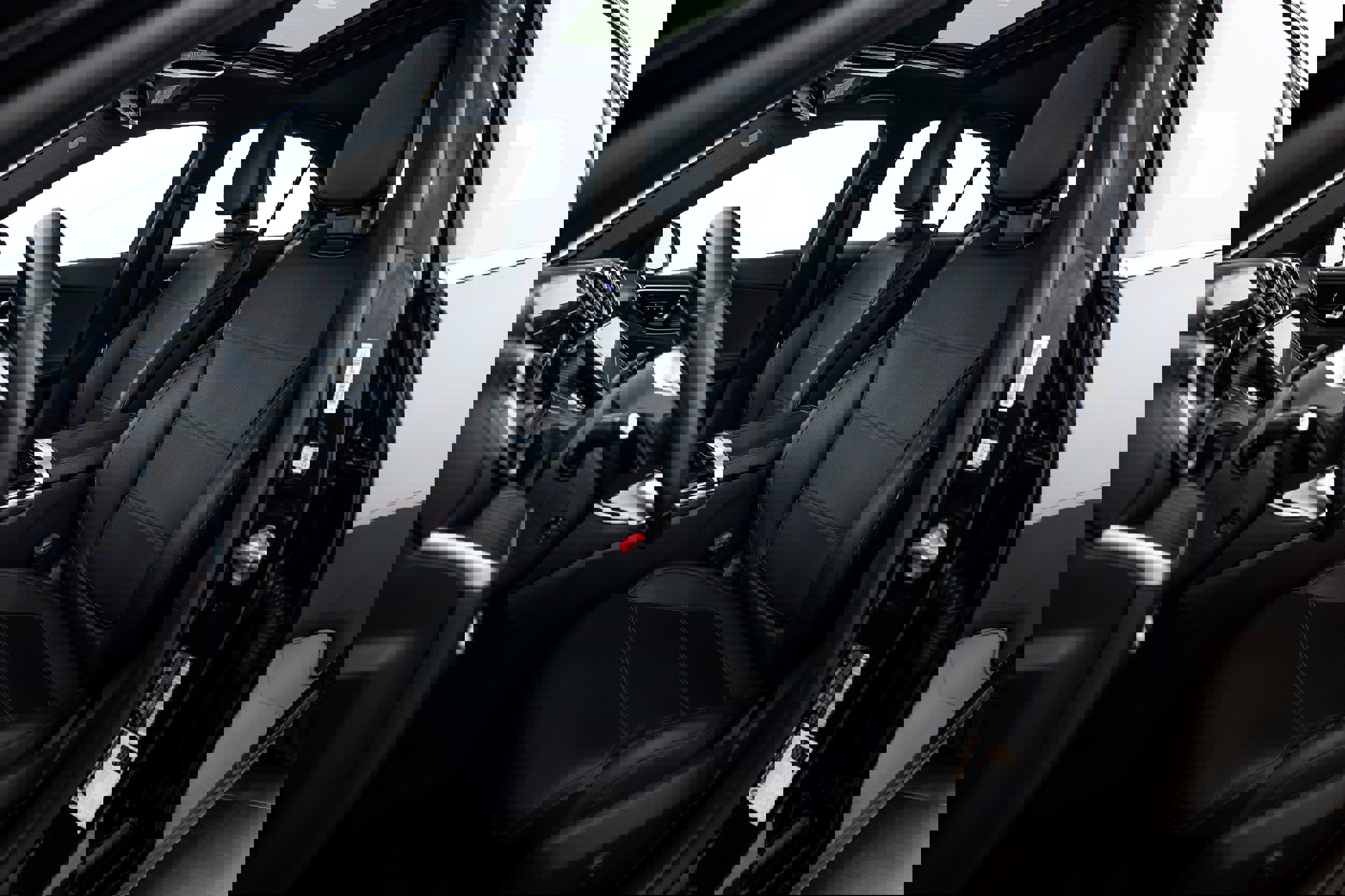 Used 2023 Mercedes-Benz C 300 4MATIC Sedan image 13