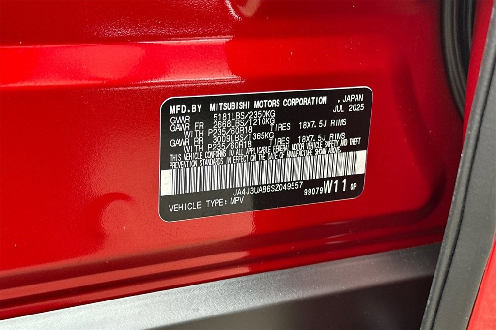 New 2025 Mitsubishi Outlander ES image 28