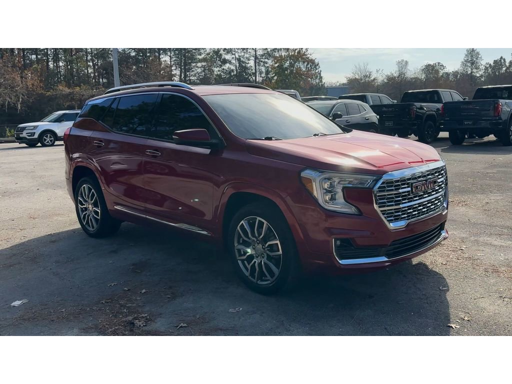 Certified 2022 GMC Terrain Denali w/ Denali Premium Package image 2