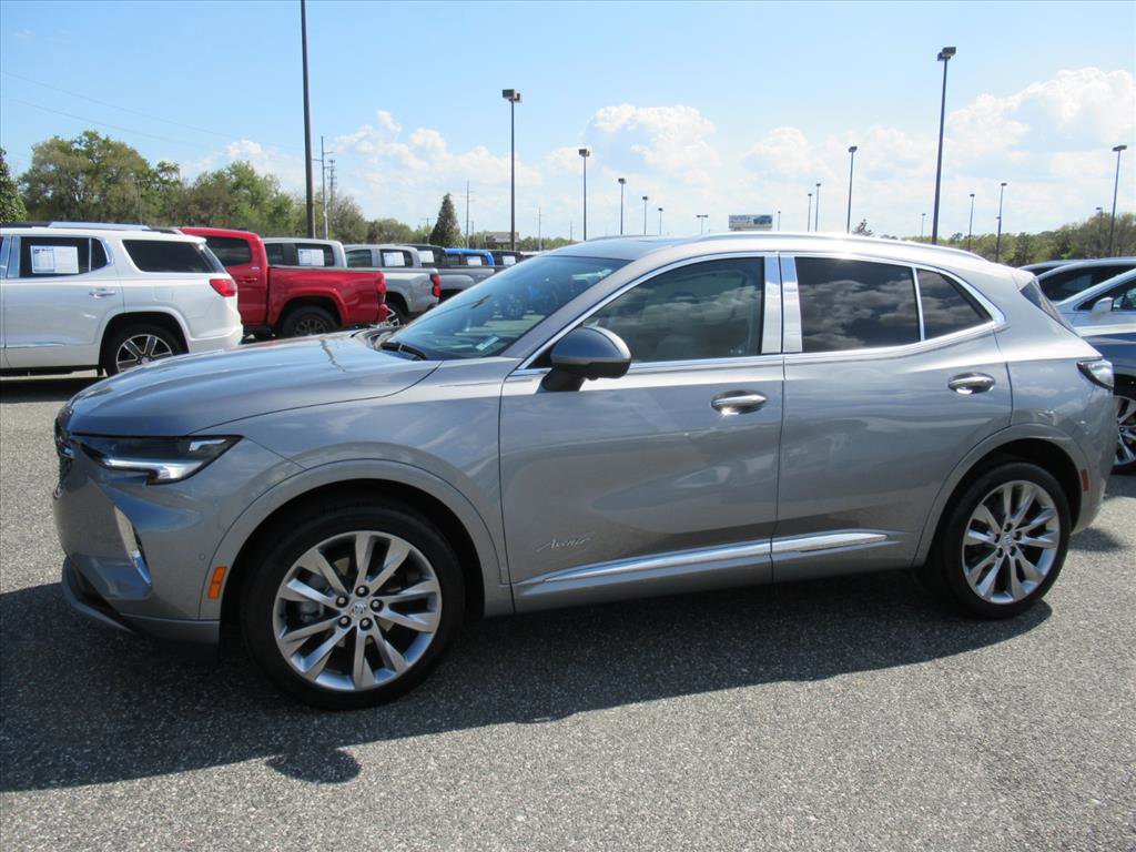 Used 2023 Buick Envision Avenir image 4