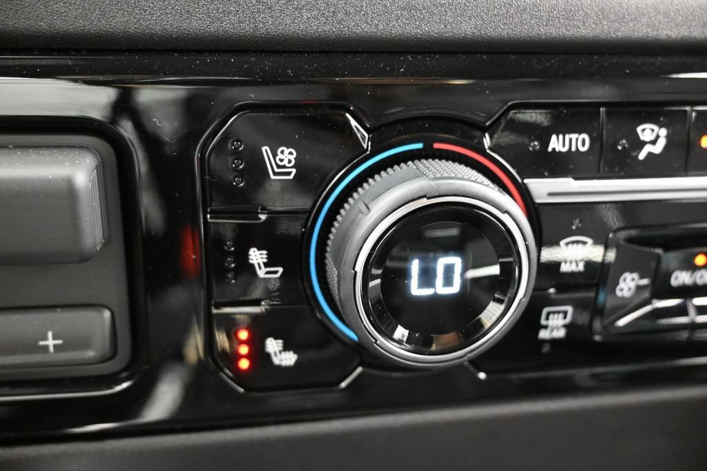 Used 2026 Chevrolet Silverado 1500 LTZ RWD image 30