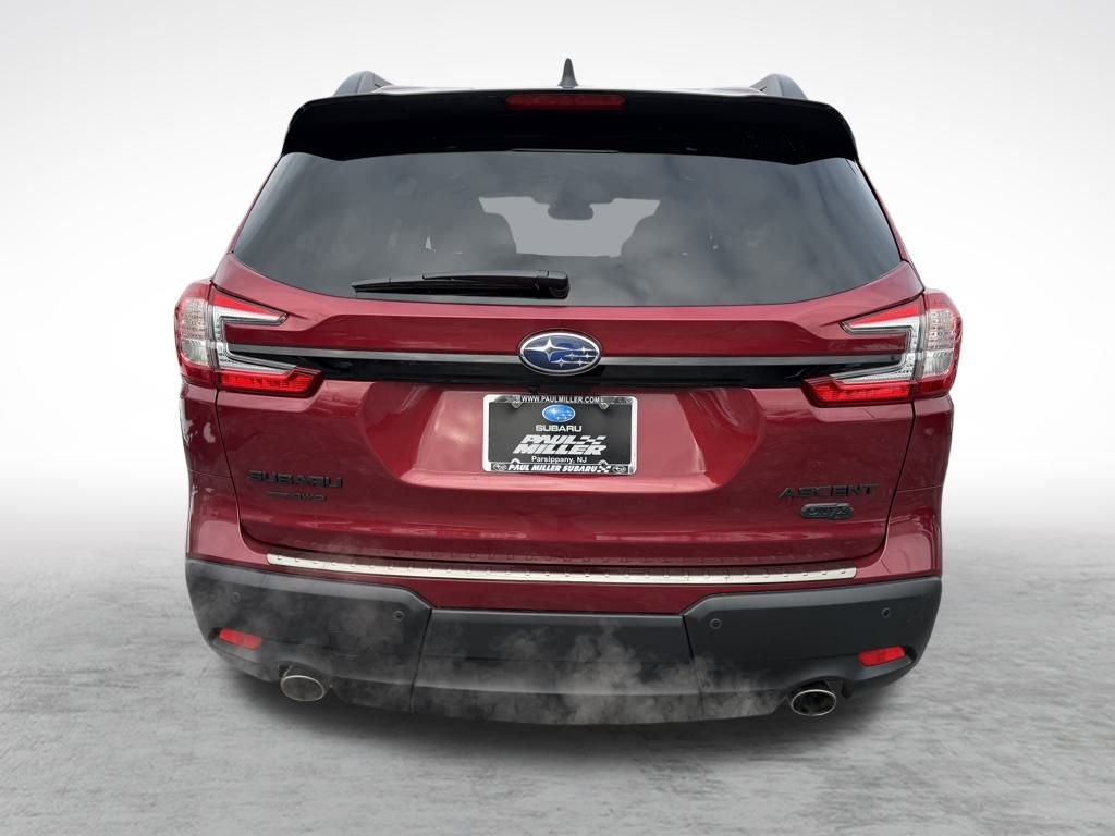 Used 2025 Subaru Ascent Onyx Edition image 7