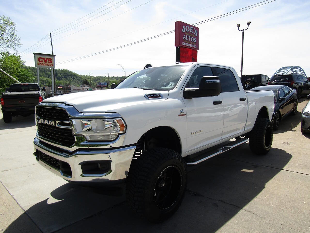 Used 2024 RAM 2500 Big Horn AWD/4WD image 1