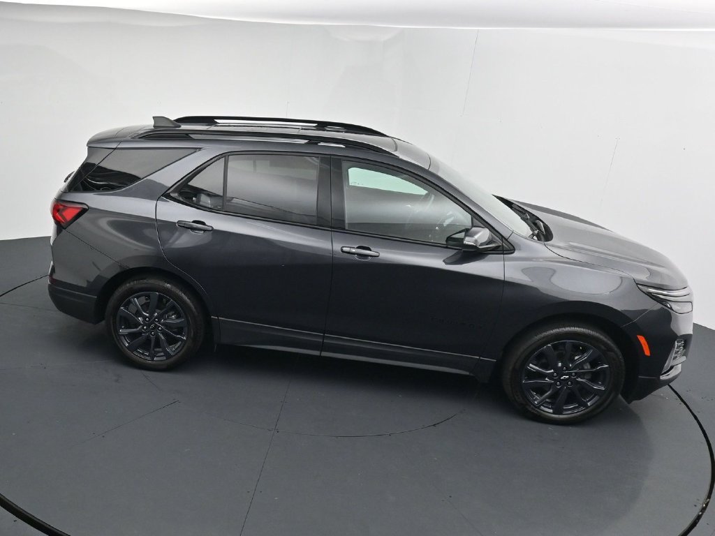 Used 2022 Chevrolet Equinox RS w/ RS Leather Package AWD/4WD image 31