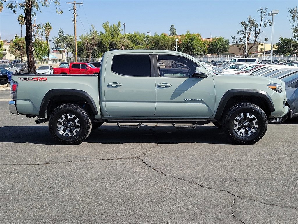 Used 2023 Toyota Tacoma TRD Off-Road image 29