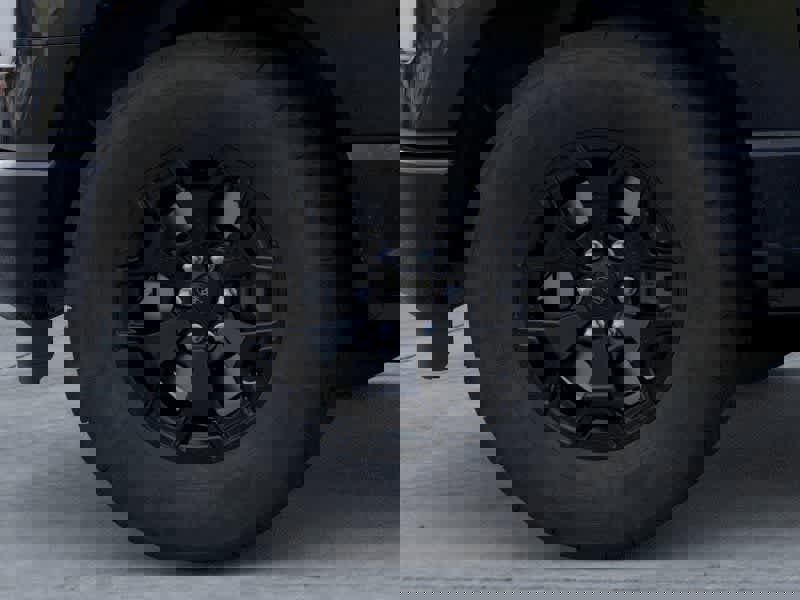 New 2025 Ford F150 Lightning XLT image 19