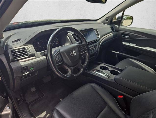 Used 2025 Honda Ridgeline RTL image 3