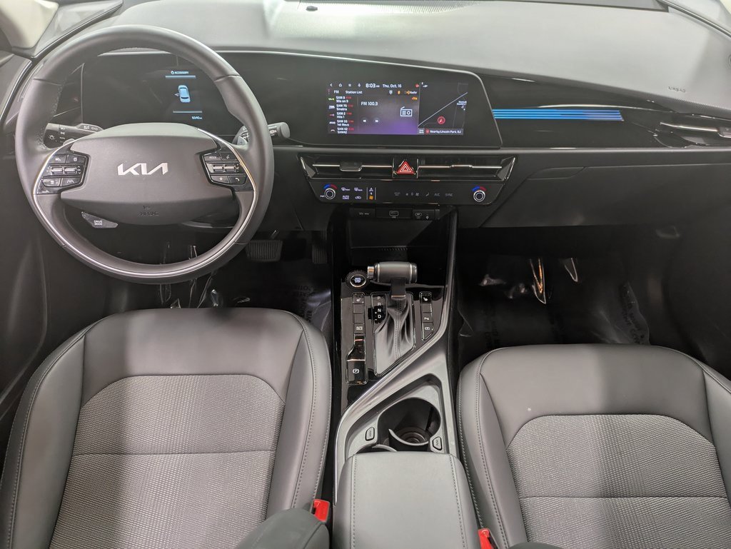 Certified 2024 Kia Niro EX image 24