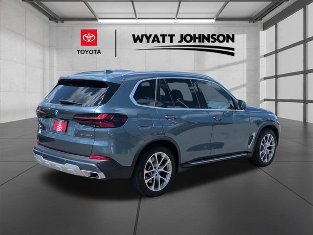 Used 2025 BMW X5 xDrive50e AWD/4WD image 8