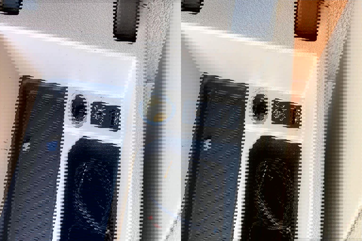 Used 2013 BMW 328i Convertible image 31