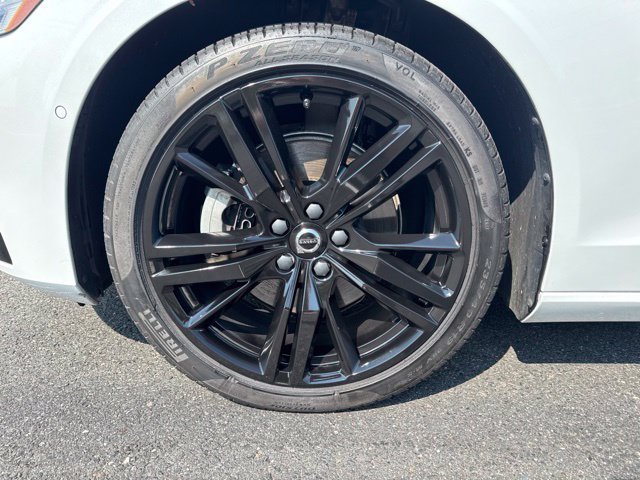 Used 2023 Volvo S60 B5 Plus w/ Climate Package AWD/4WD image 9