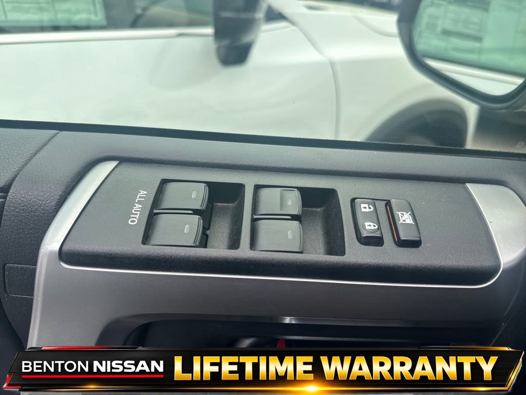 Used 2024 Toyota 4Runner SR5 image 12