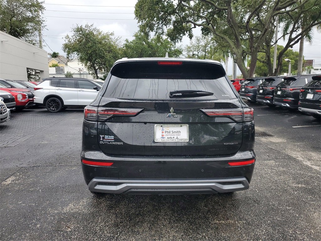 New 2025 Mitsubishi Outlander AWD image 5