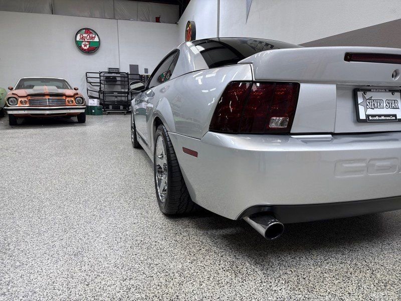 Used 2003 Ford Mustang Cobra RWD image 8